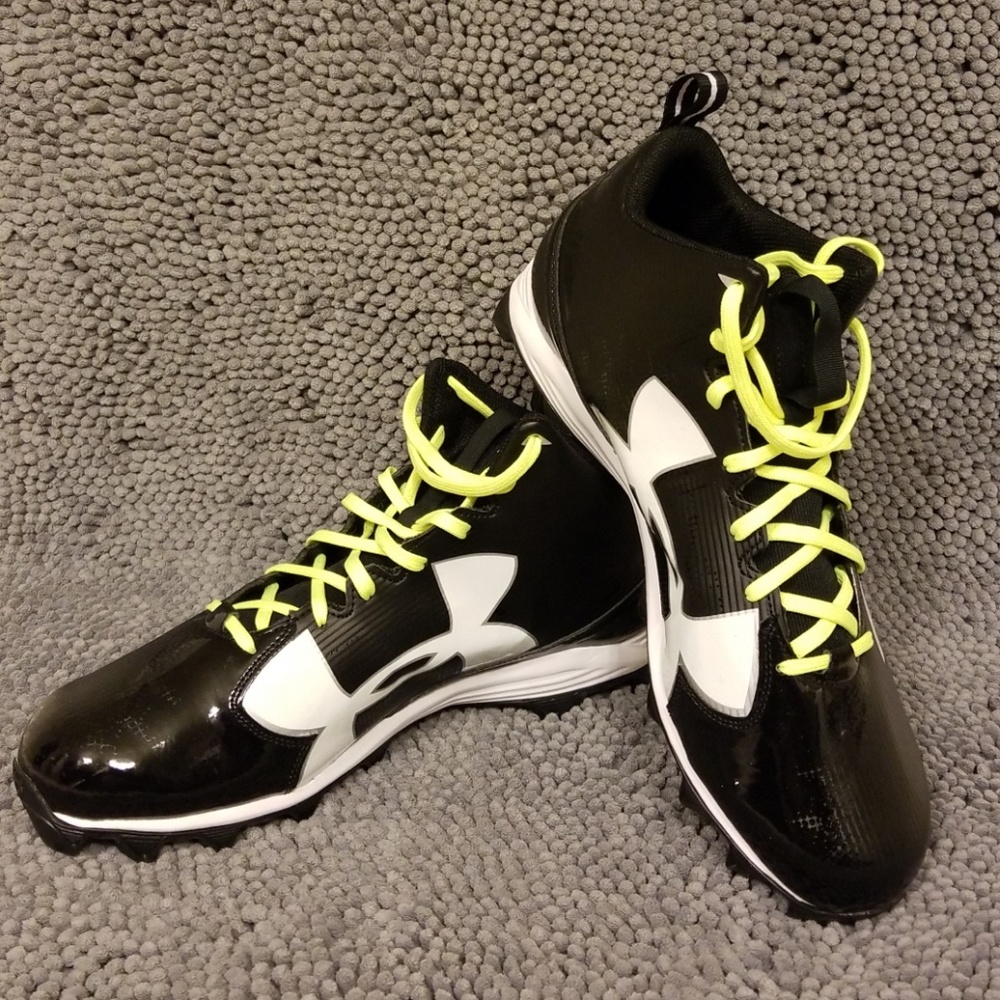 Under Armor Crusher RM Football Cleats